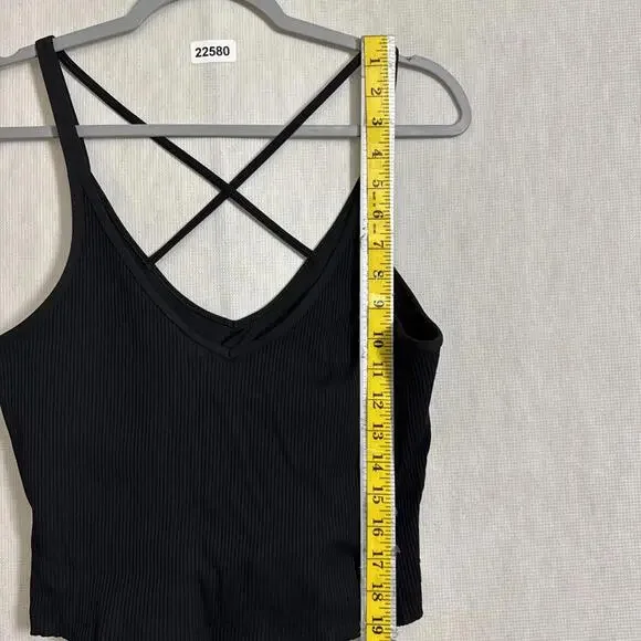 Vuori Black Short Sleeve Top - Picture 9 of 10